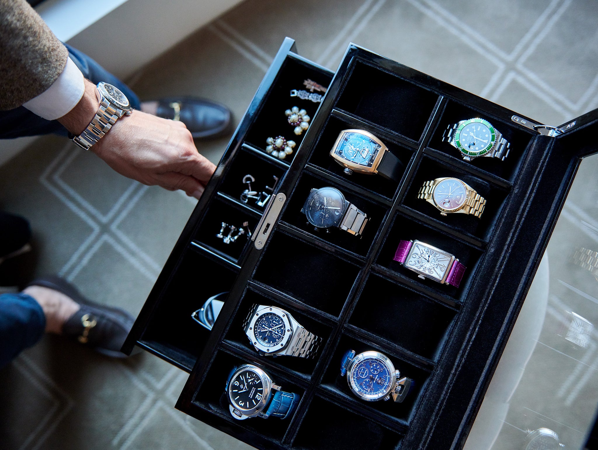 Specter' Elegant, 12 Slot Watch Box Organizer with Lock | Premium Jewelry & Watch Display Case | Storage Cases for Watches | Large, Glass Lid 